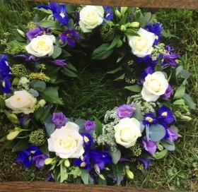 103 blue white and mauve wreath